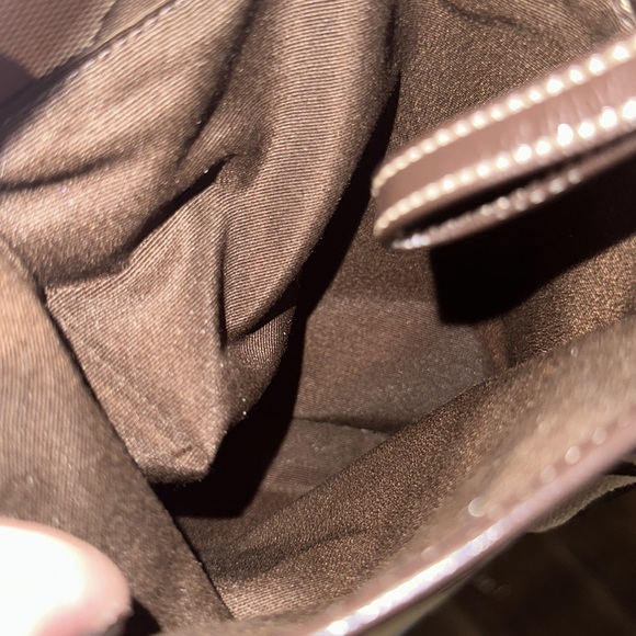 NWOT coach brown signature crossbody with adjustable straps3 big spots nice 👍 - Picture 3 of 13